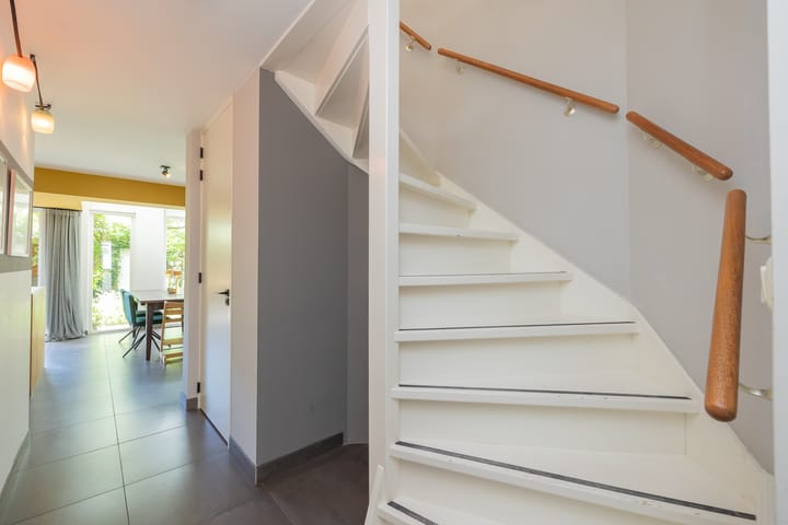 Tussenwoning te koop: Herenstraat 25, Weesp