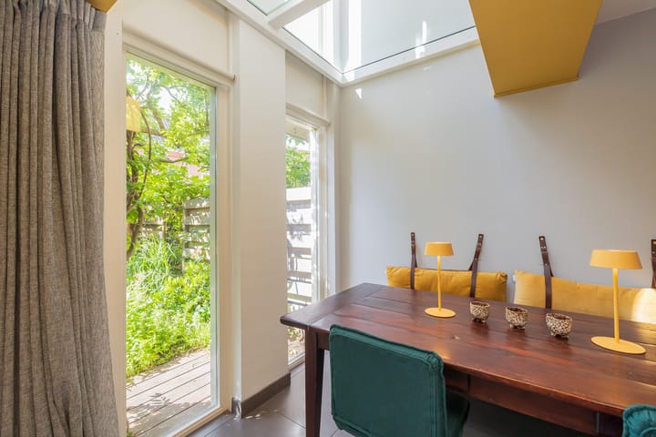 Tussenwoning te koop: Herenstraat 25, Weesp