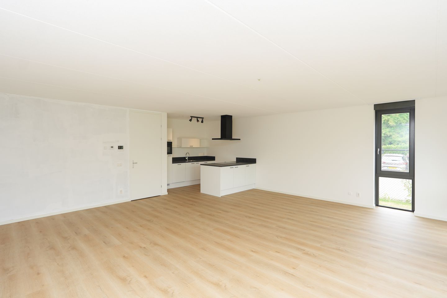 Photo 10 of Bachstraat 29-A8