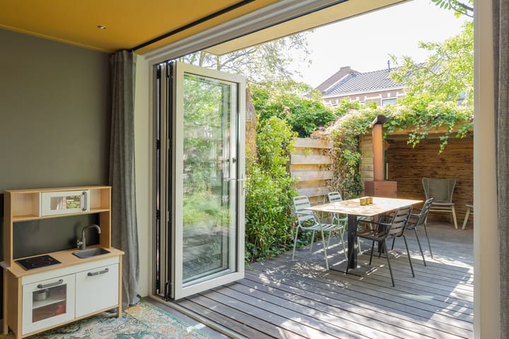 Tussenwoning te koop: Herenstraat 25, Weesp