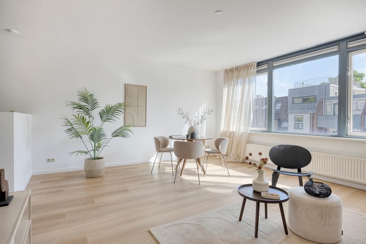 Appartement te koop: Gruttersdijk 37B, Utrecht