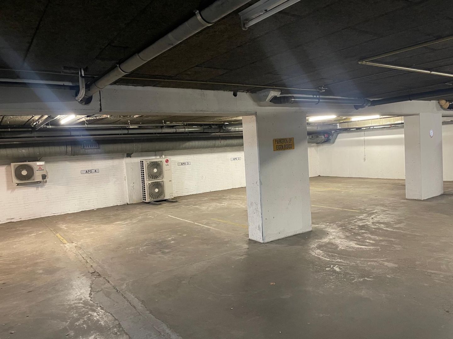 Bekijk foto 3 van Boomsluiterskade 299