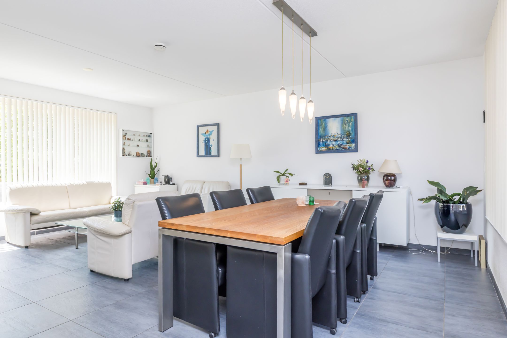 Photo 9 of Burgemeester Rhoenstraat 15