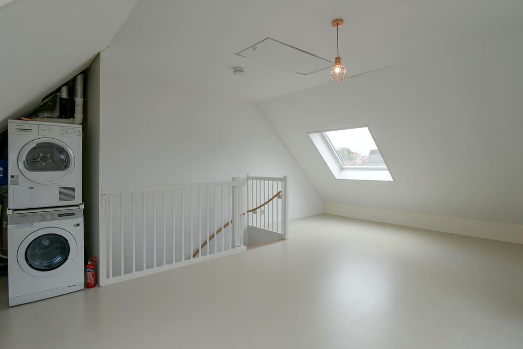 Photo 9 of Huygensstraat 74