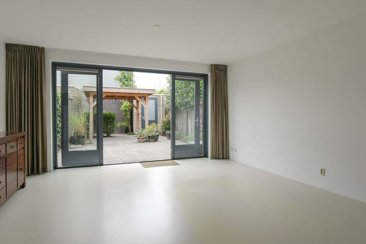 Foto 4 van Huygensstraat 74