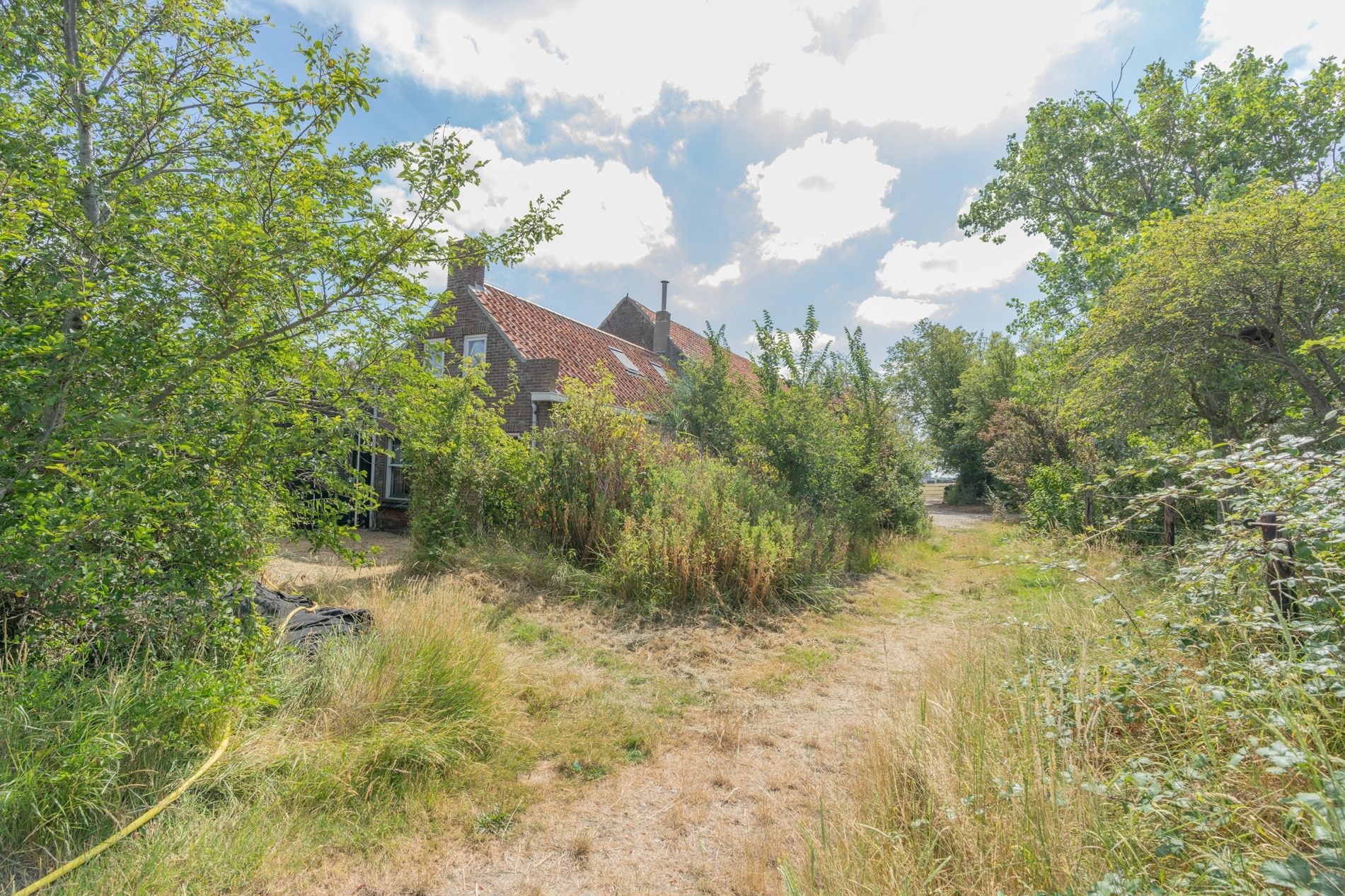 Photo 33 of Provincialeweg 8
