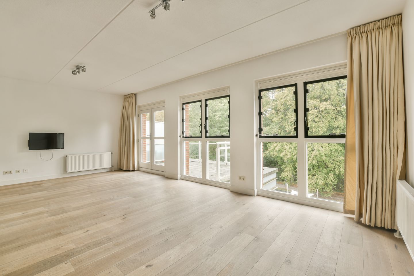 Foto 4 van Bezuidenhoutseweg 100
