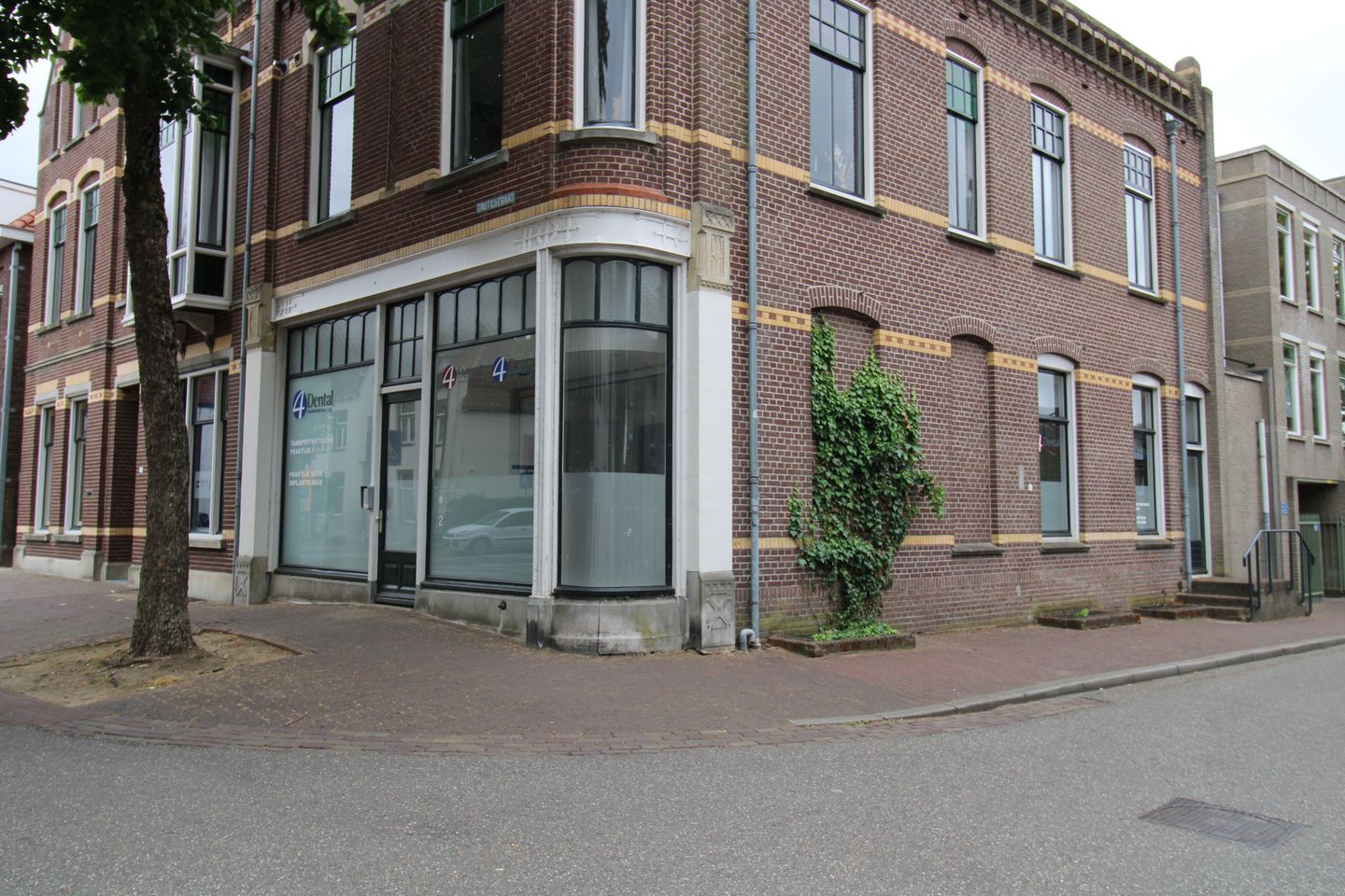 View photo 1 of Grotestraat 2