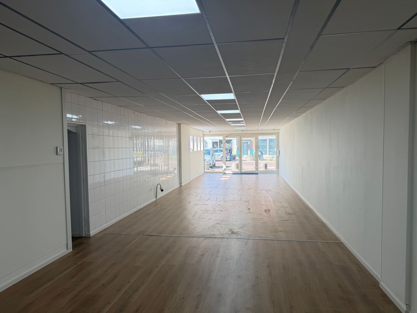 View photo 4 of E. de Bruynstraat 25