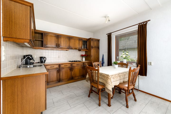 Vrijstaande woning te koop: Molenhoek 42, Oldeberkoop