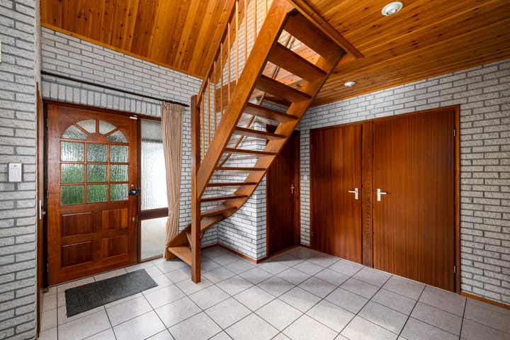 Vrijstaande woning te koop: Molenhoek 42, Oldeberkoop