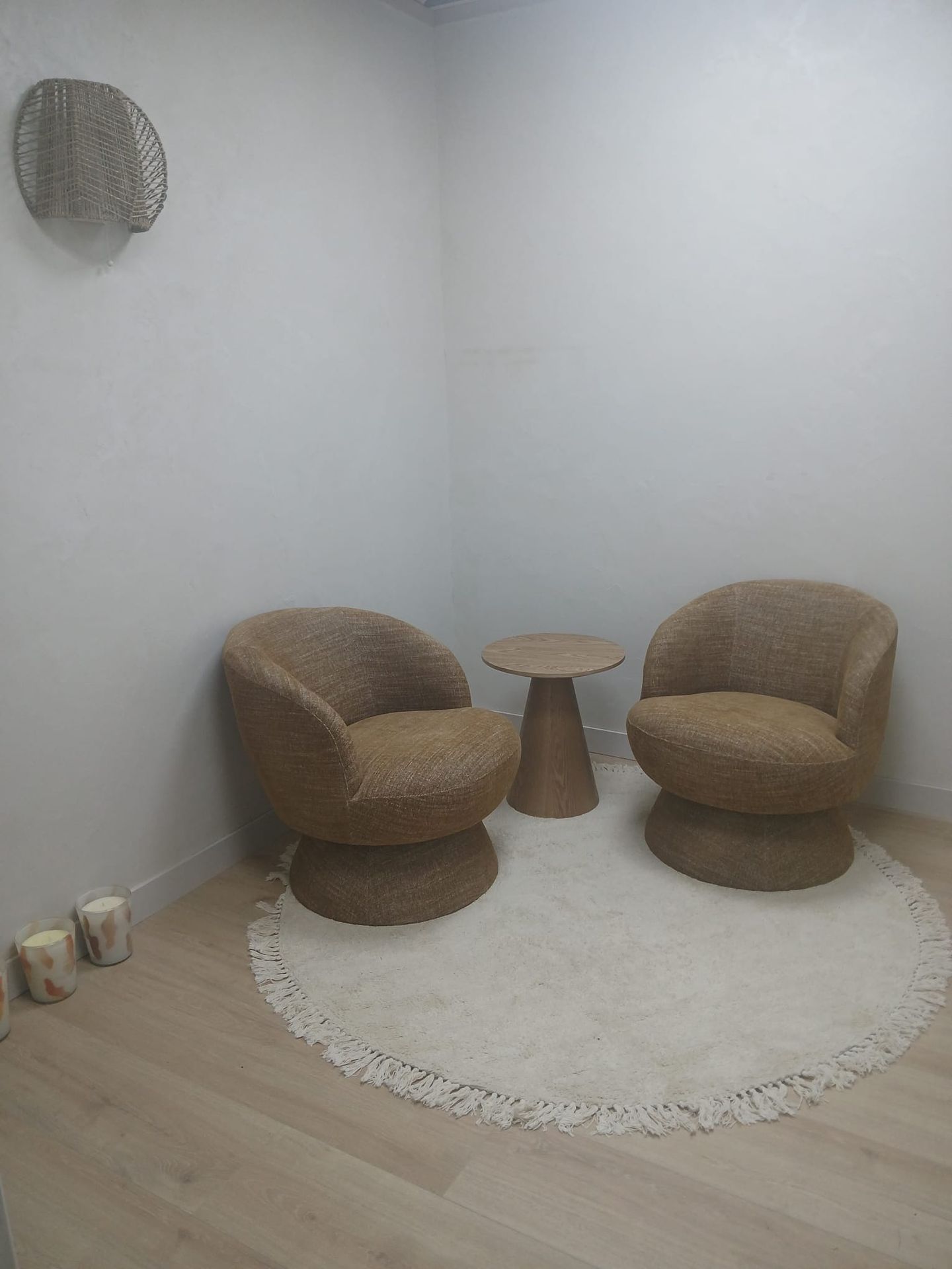 View photo 2 of Oude Trambaan 83