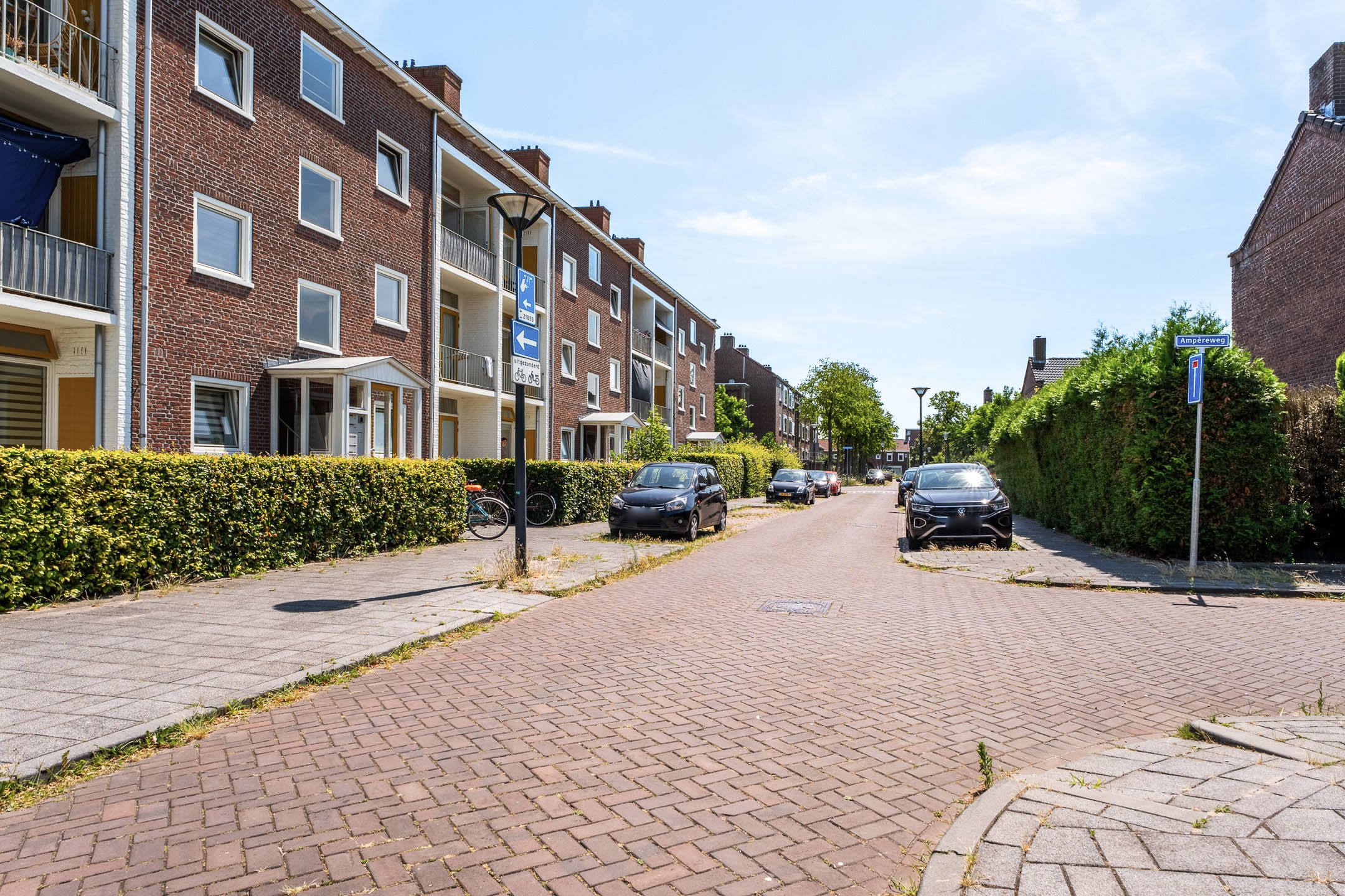 Photo 27 of Wattstraat 14