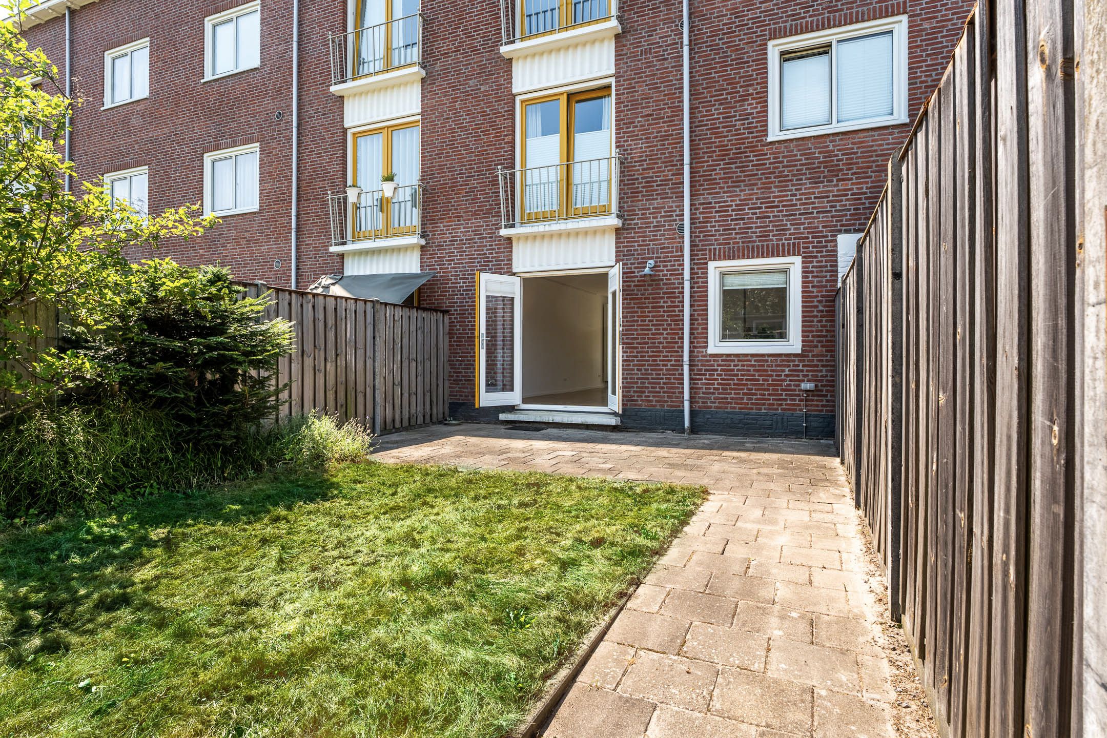 Photo 9 of Wattstraat 14