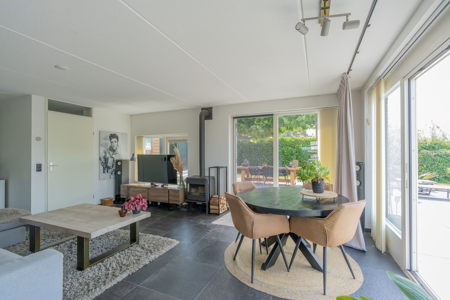 2-bedroom freehold villa in Oude-Tonge — photo 4 of 5