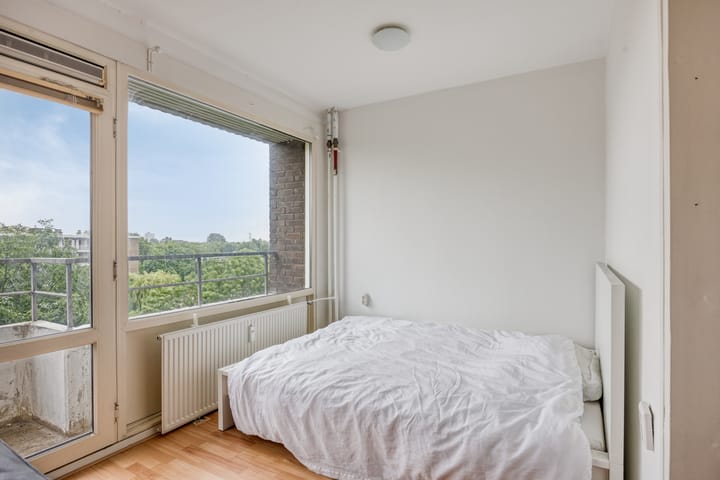 Studio te koop: Roggekamp 561, 'S-Gravenhage
