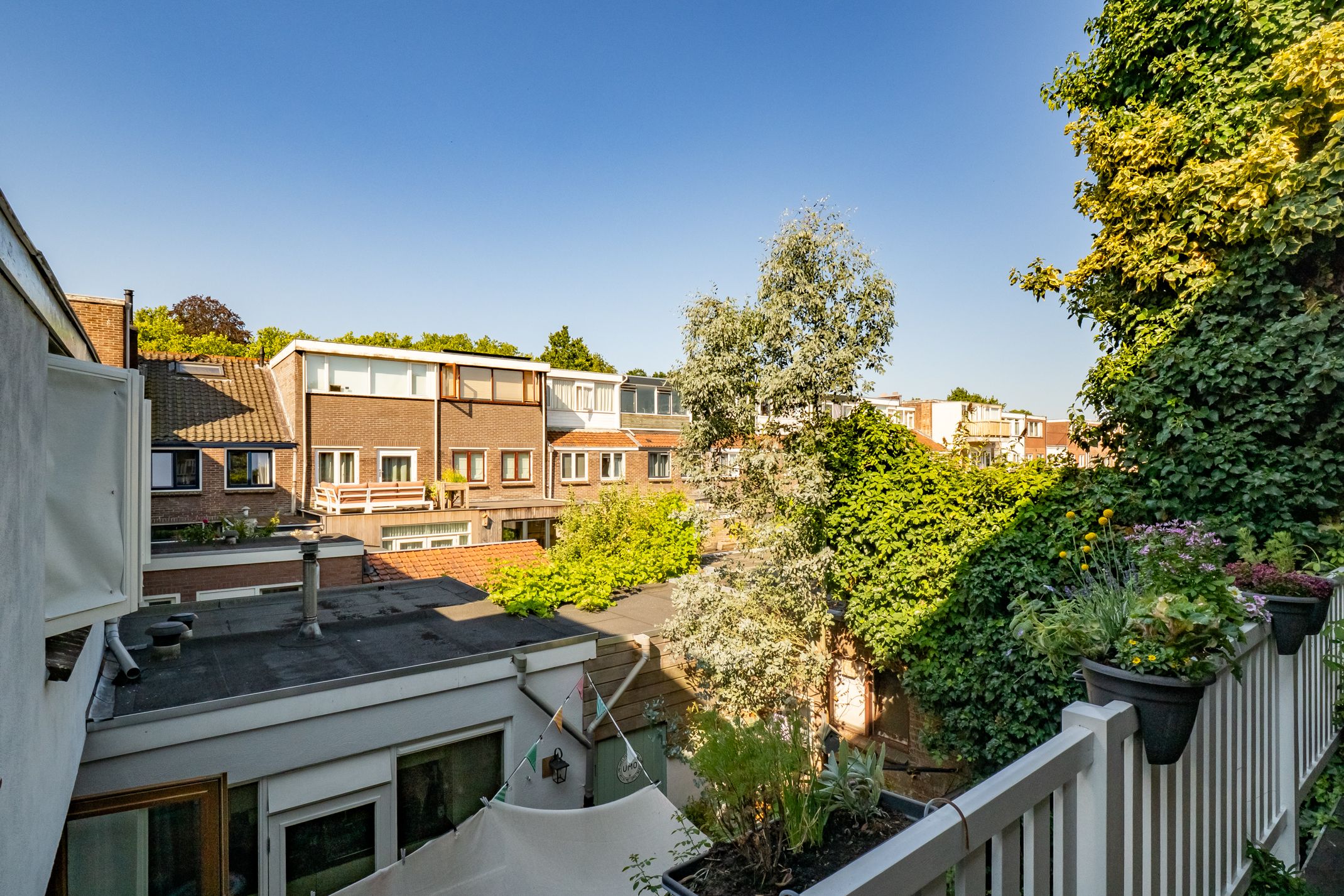 Foto 42 van Herman Modedstraat 8-A