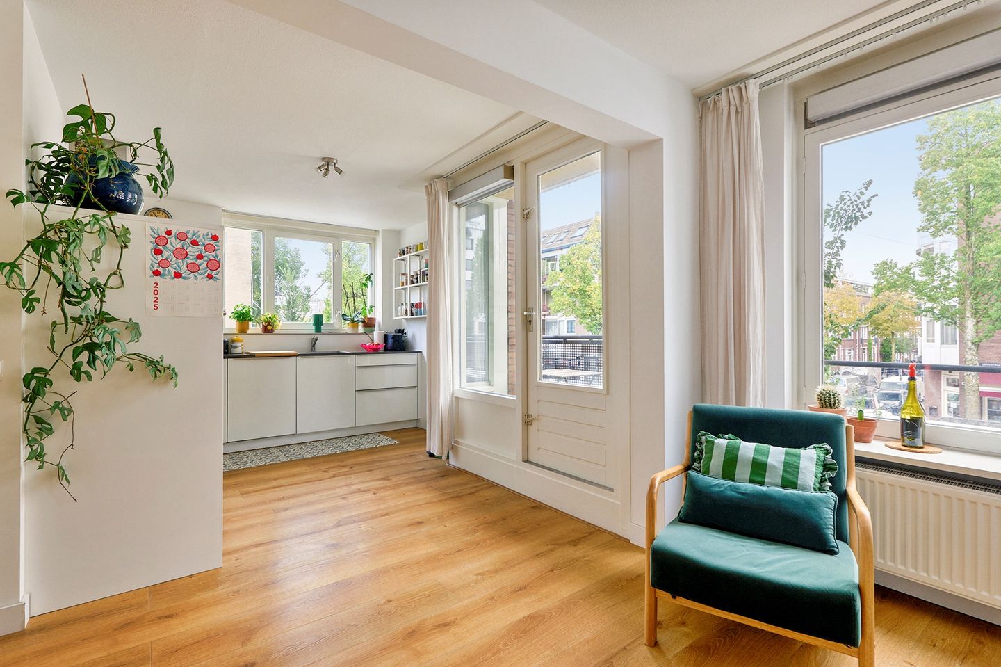 Photo 10 of Reinwardtstraat 244