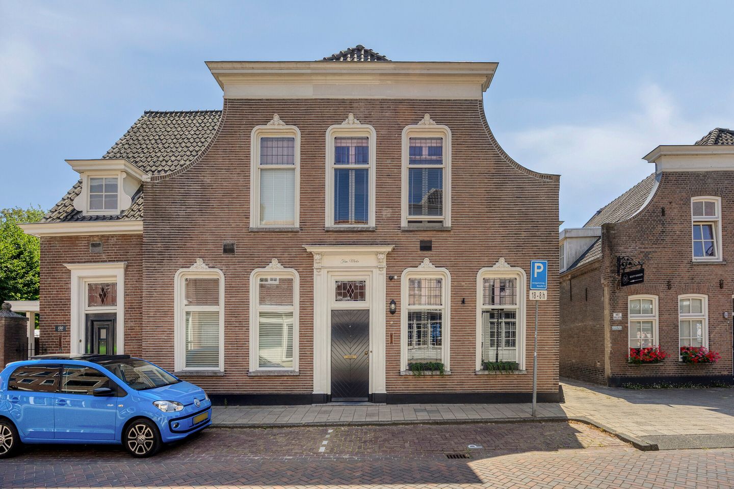 Photo 1 of Grotestraat 128