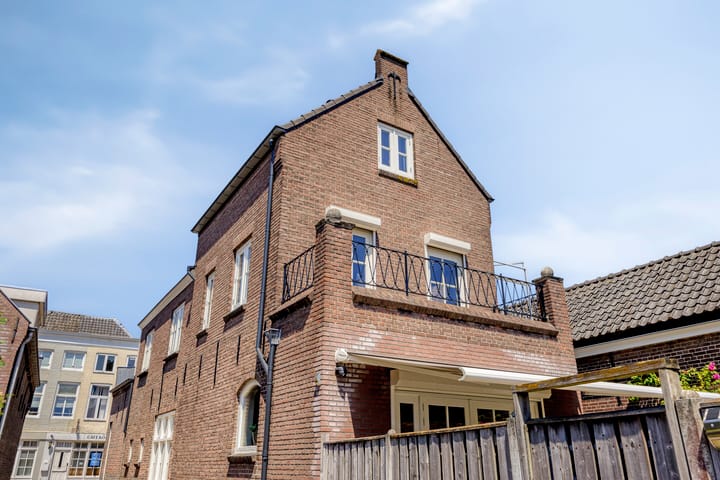 Photo 4 of Grotestraat 128
