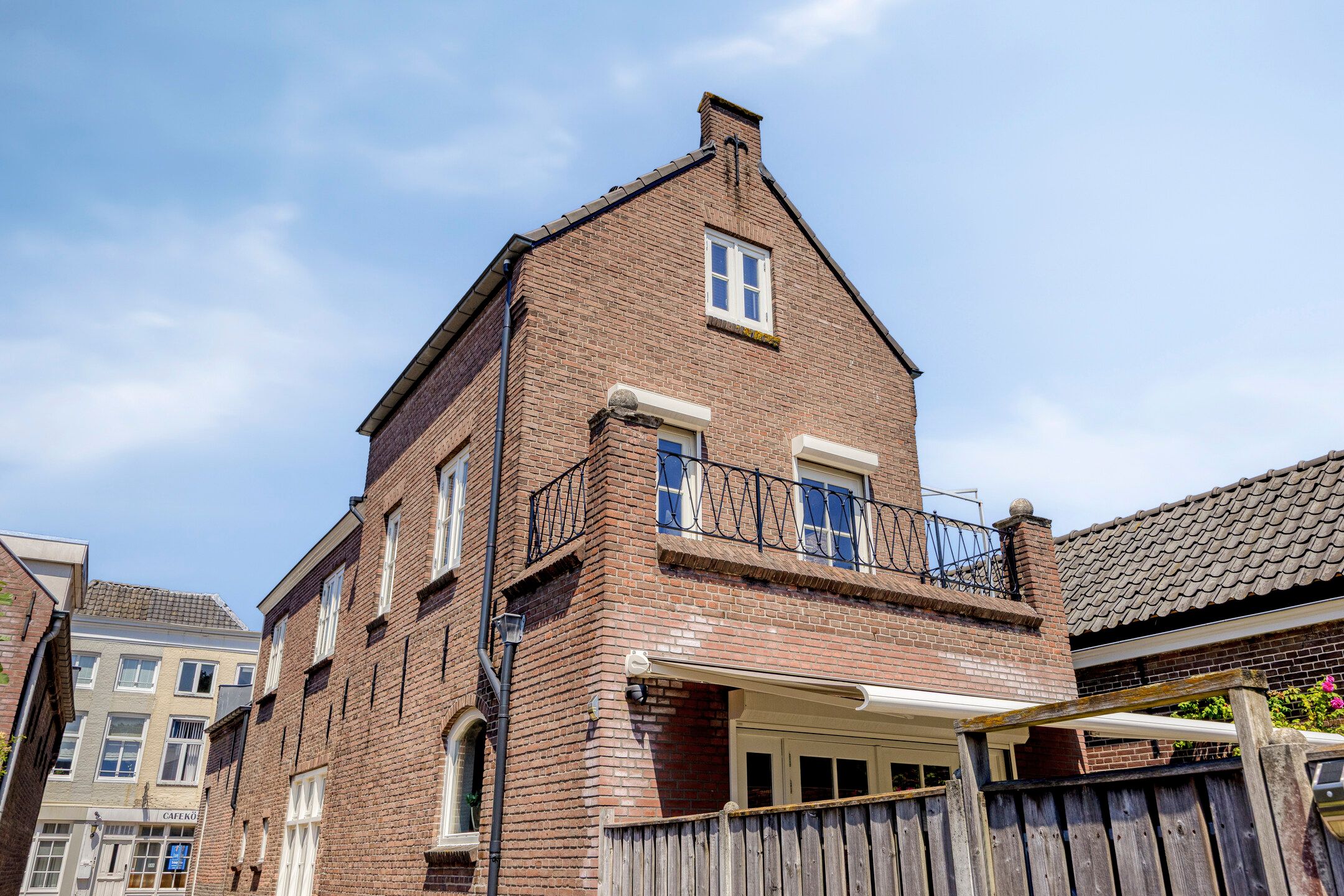 Grotestraat 128 