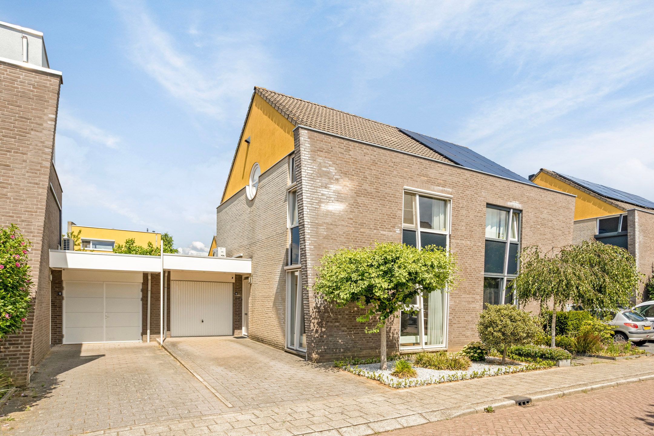 Paul van Zeelandstraat 10 