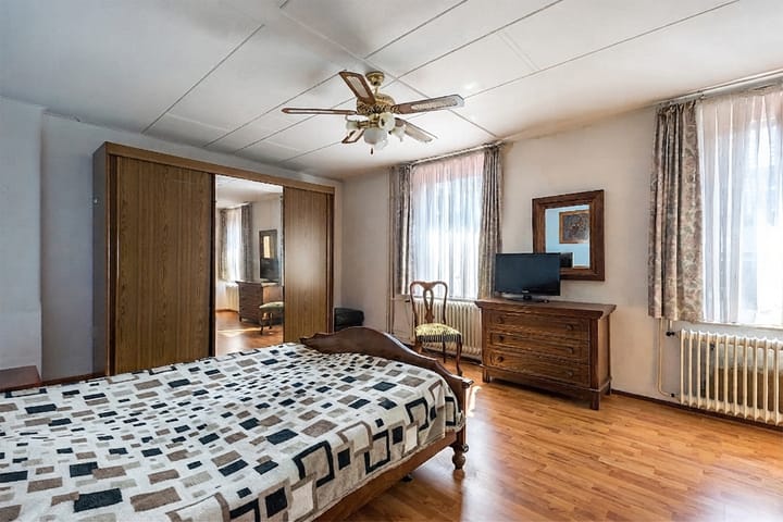 Tussenwoning te koop: Kampstraat 162, Kerkrade