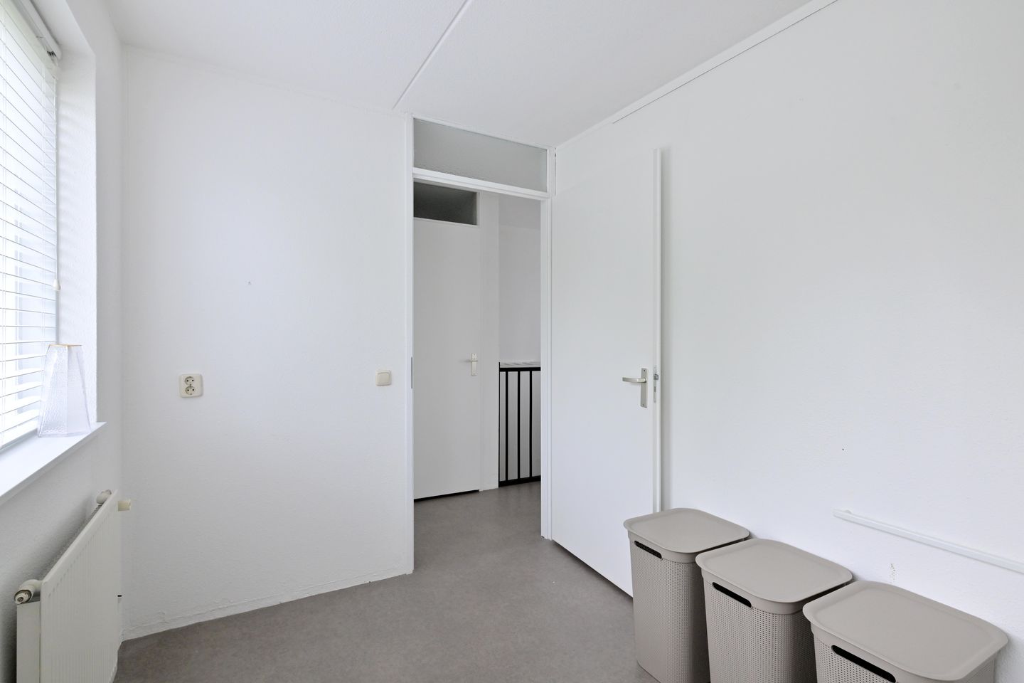 Photo 35 of Cornelis Lelylaan 33