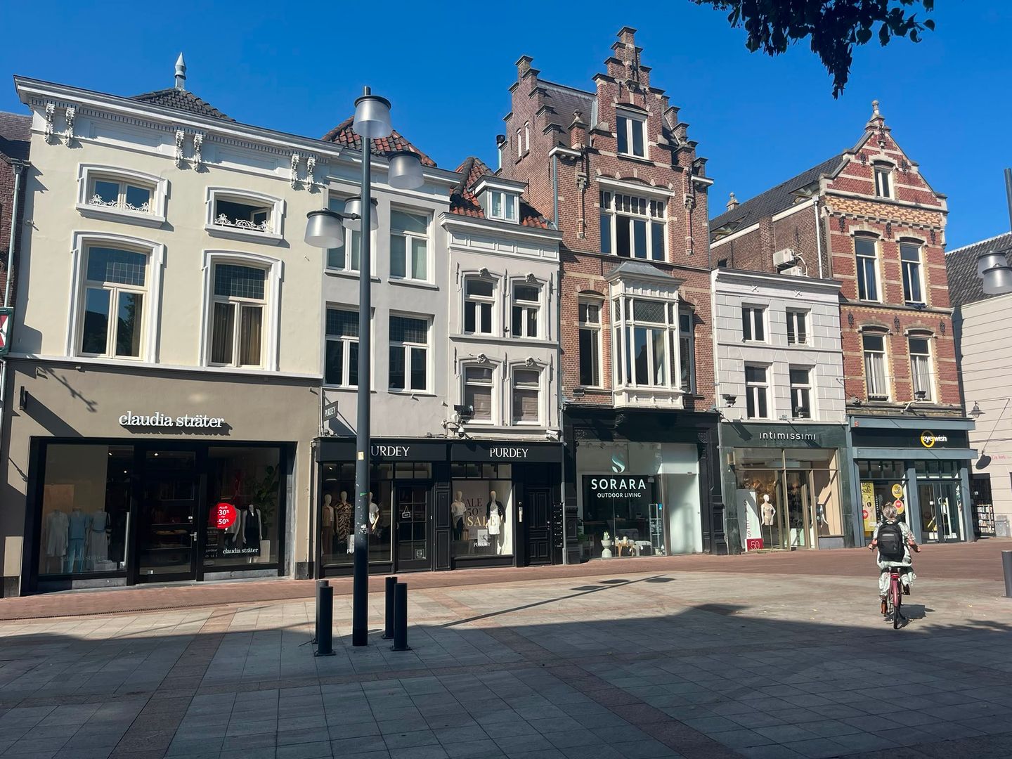 Bekijk foto 2 van Kerkstraat 33