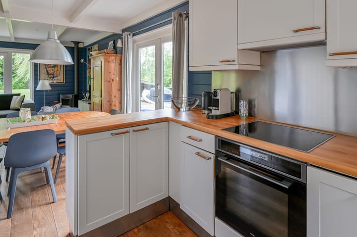 Vrijstaande woning te koop: Achterbos 42R2, Vinkeveen