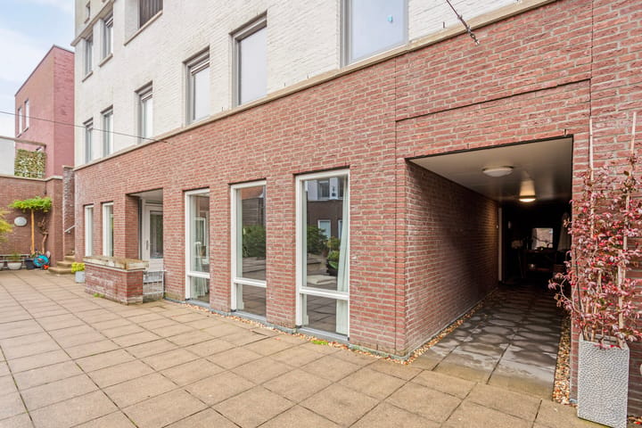 Foto 2 van Oostwal 34-D