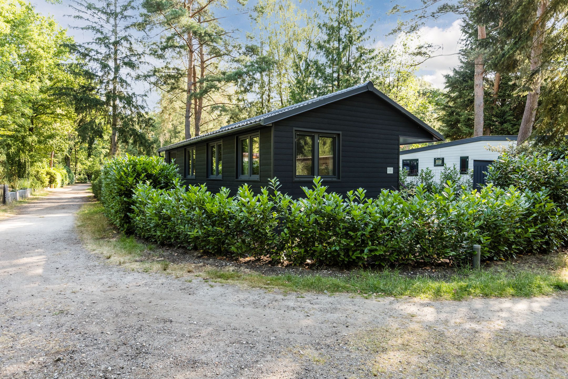 2-bedroom freehold villa in Diessen — photo 1 of 5