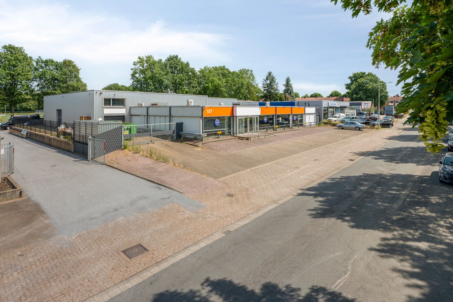 Bekijk foto 2 van Strijthagenweg 127