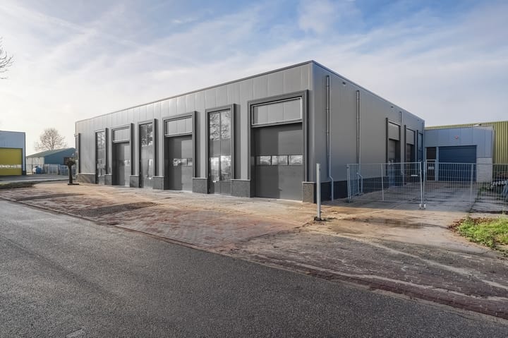 Zuiderwijzend 17-H