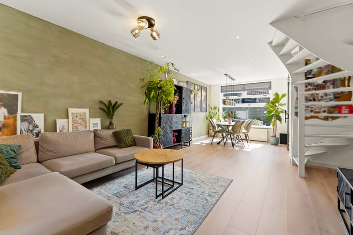 Tussenwoning te koop: Brugstraat 4, Schipluiden