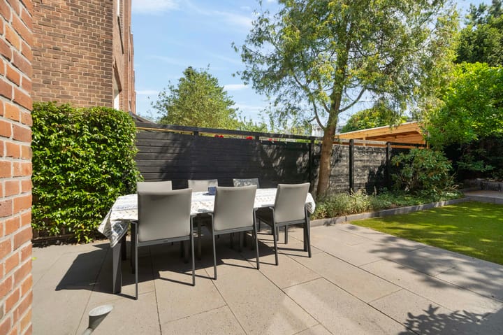 Tussenwoning te koop: Van Boetzelaerlaan 187, 'S-Gravenhage