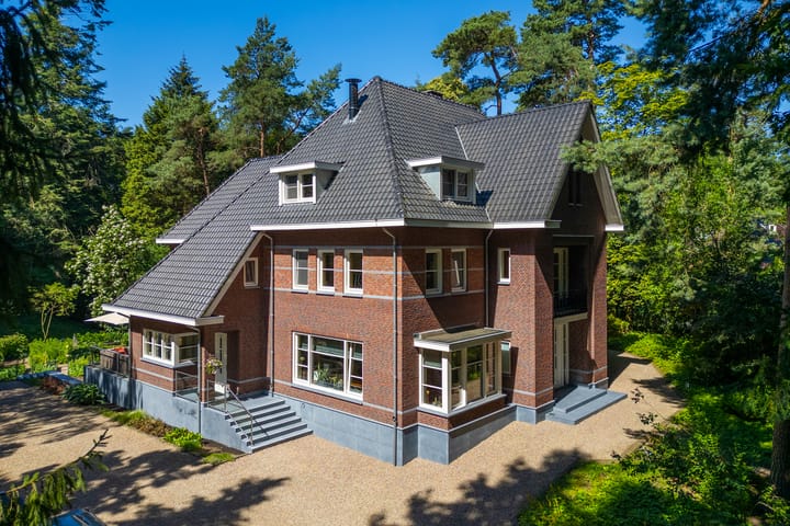 Photo 3 of Duinweg 11