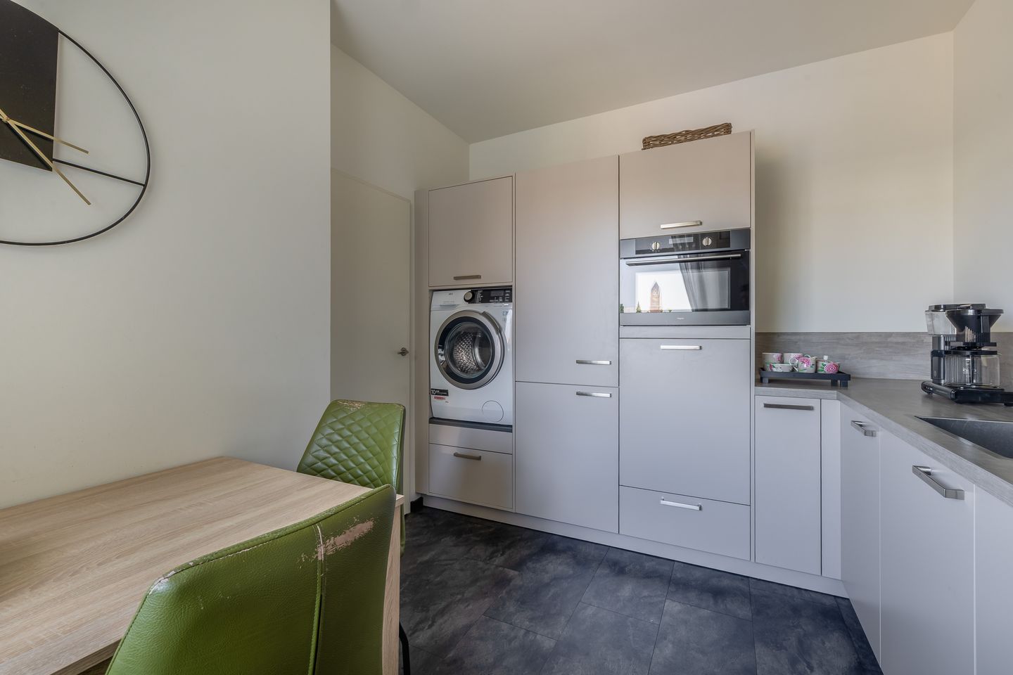 Photo 14 of van Nijvenheimstraat 74