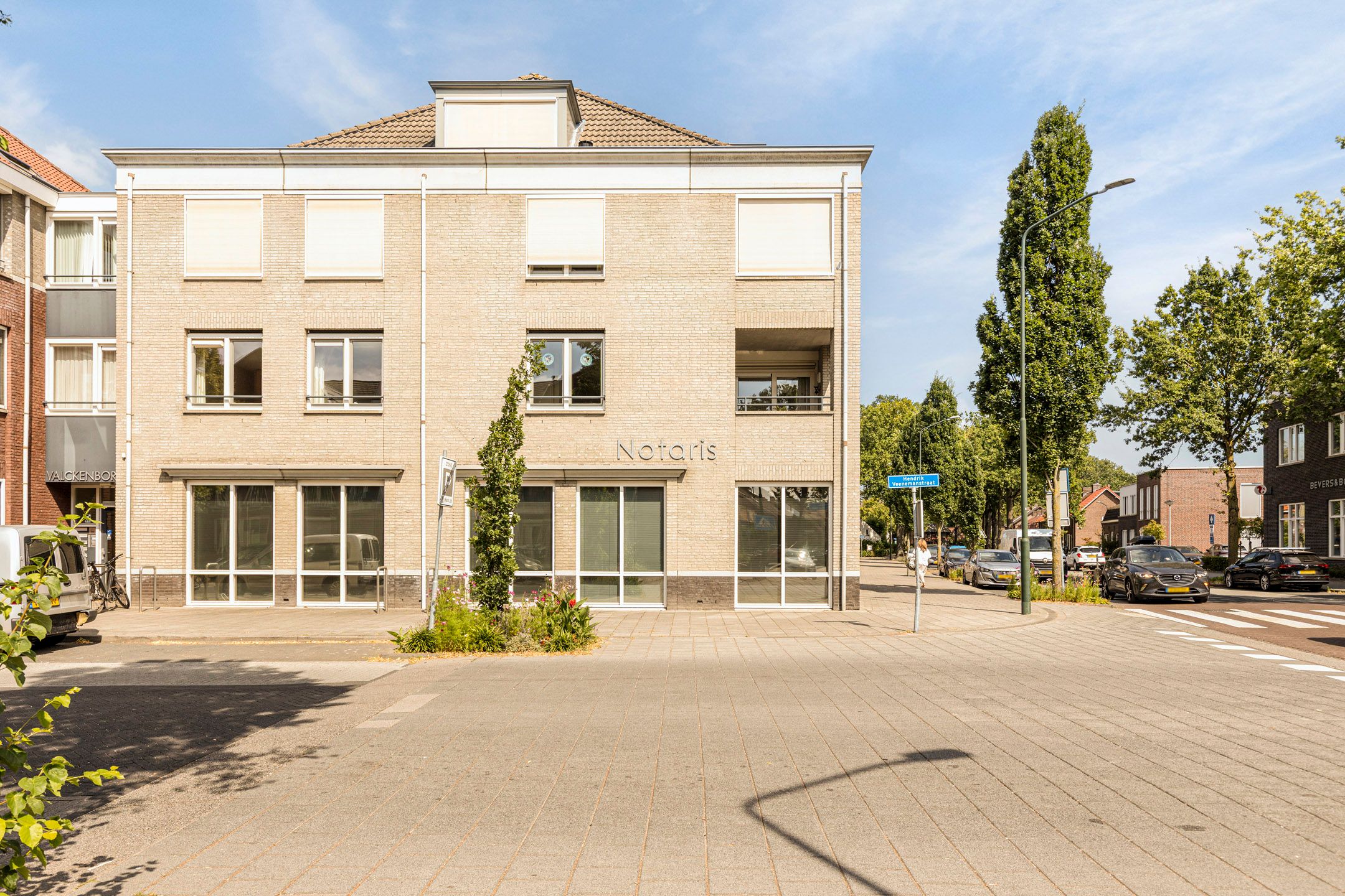 Photo 42 of Hendrik Veenemanstraat 4-E