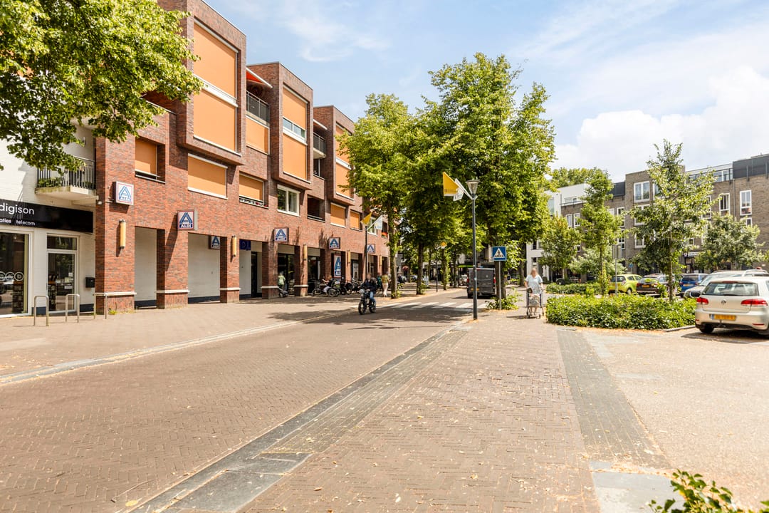 Photo 47 of Hendrik Veenemanstraat 4-E