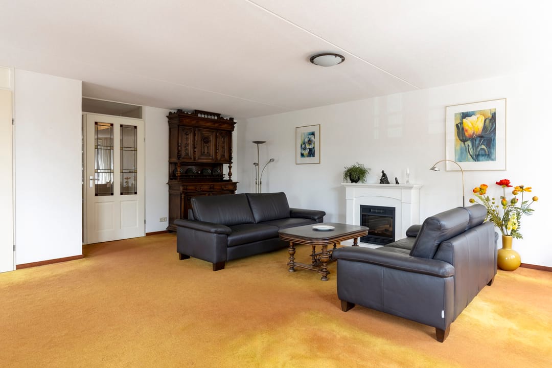 Photo 13 of Hendrik Veenemanstraat 4-E