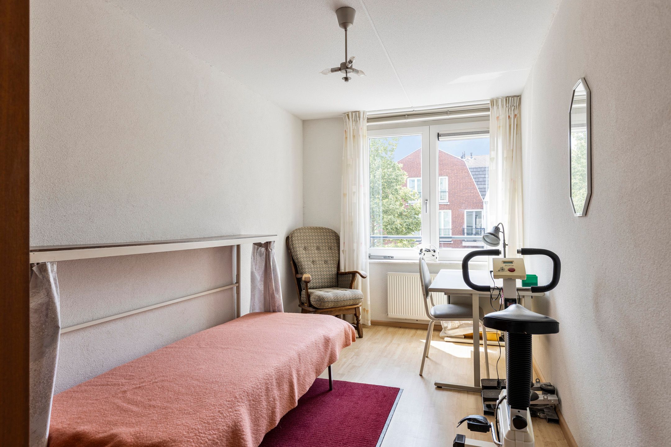 Photo 27 of Hendrik Veenemanstraat 4-E