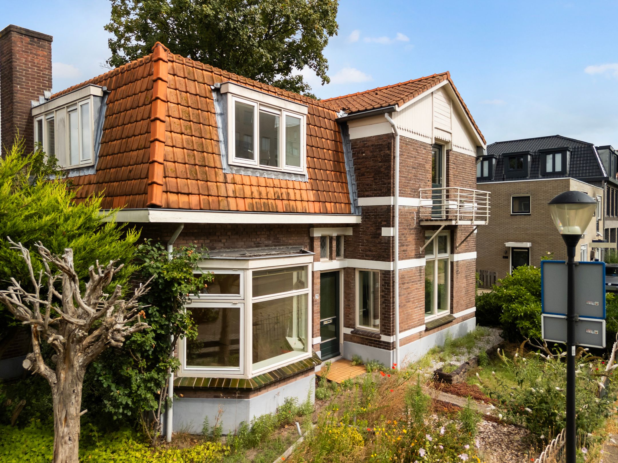 Photo 24 of Antonlaan 29