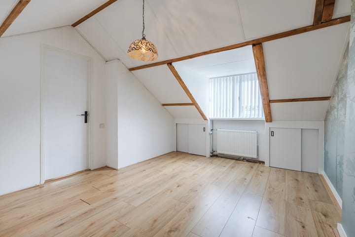 Twee-onder-één-kap te koop: Waterstraat 56, Halsteren