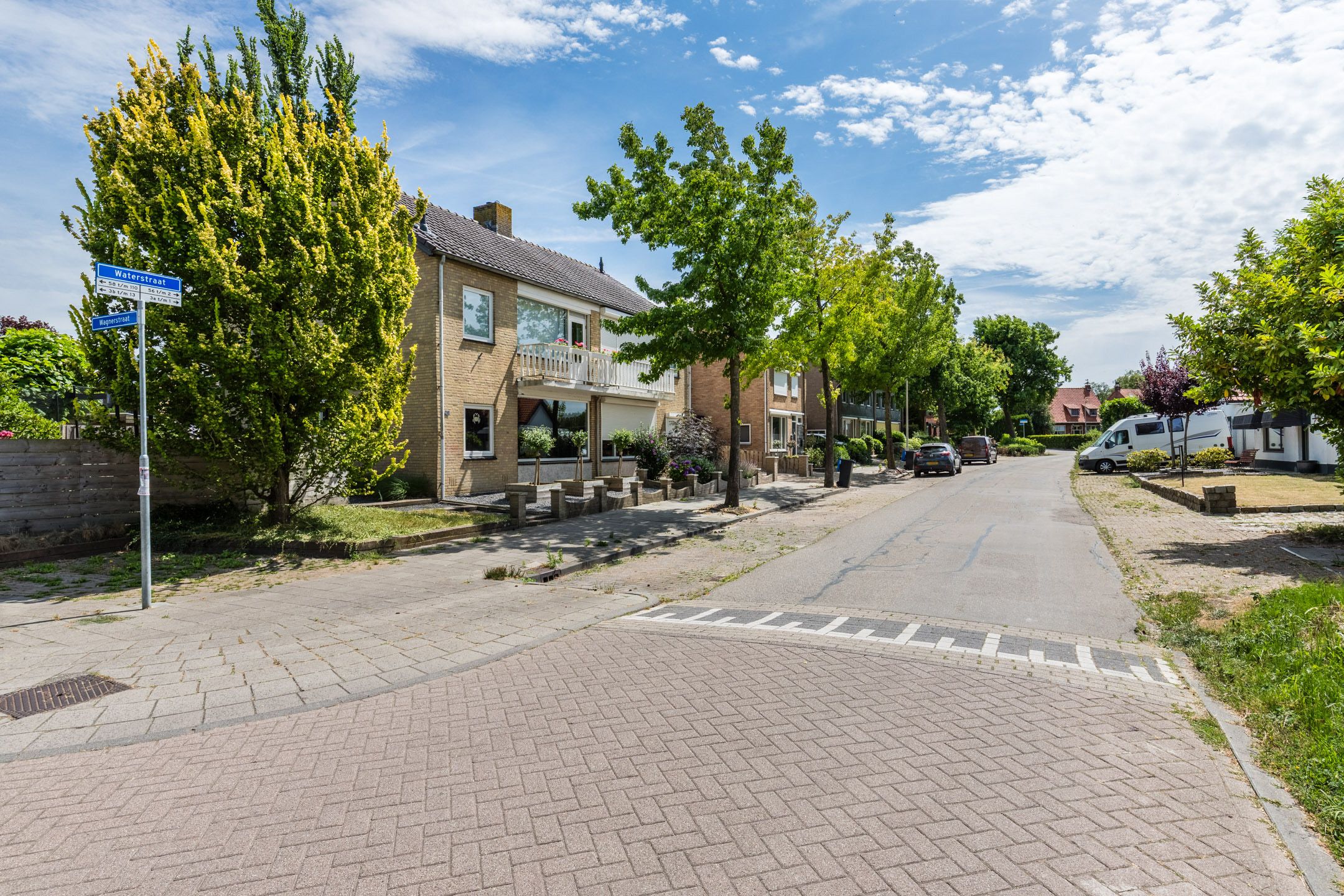 Photo 51 of Waterstraat 56