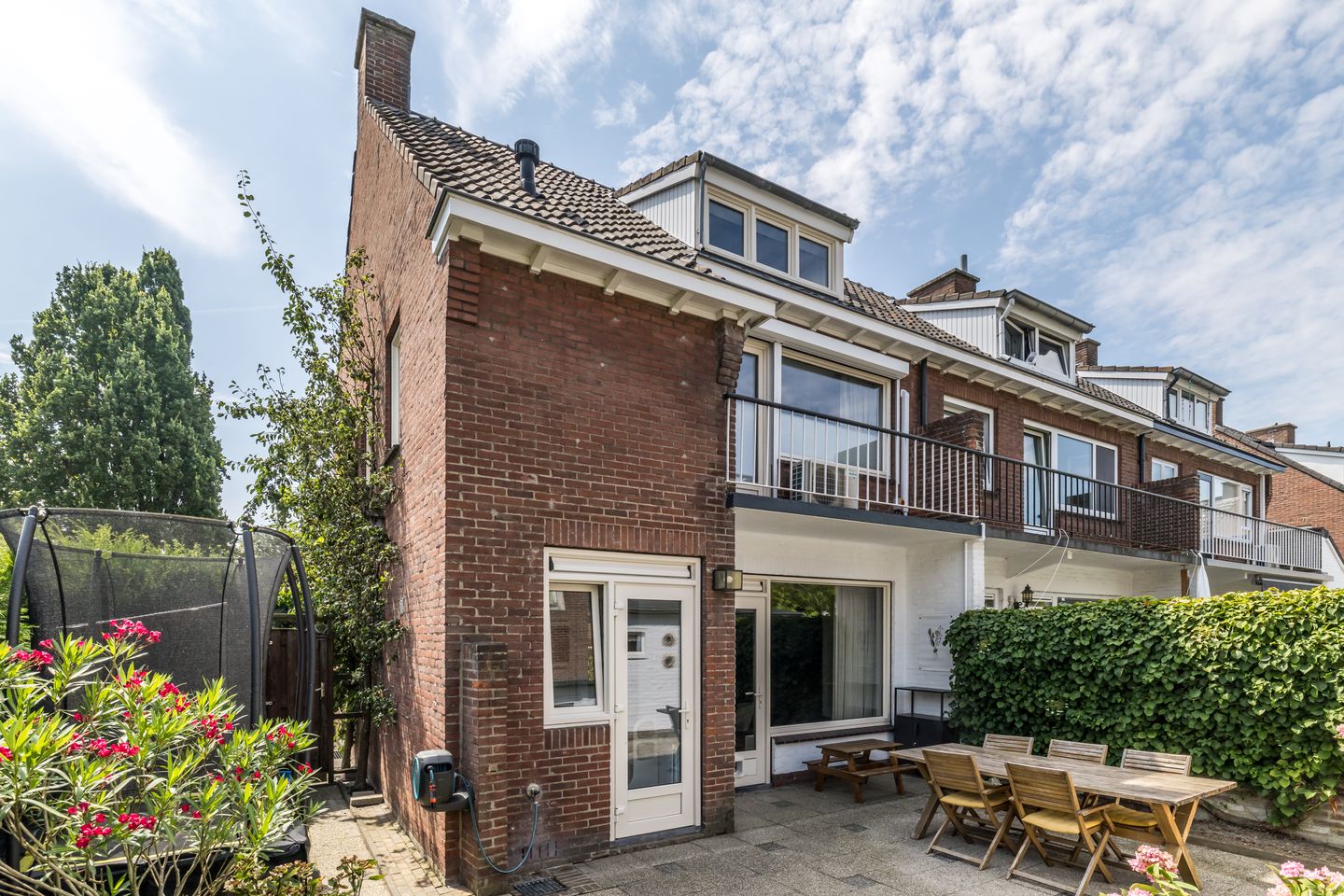 Photo 34 of Petroniusstraat 1