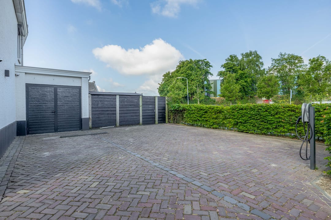 Photo 11 of Bloemenweg 45