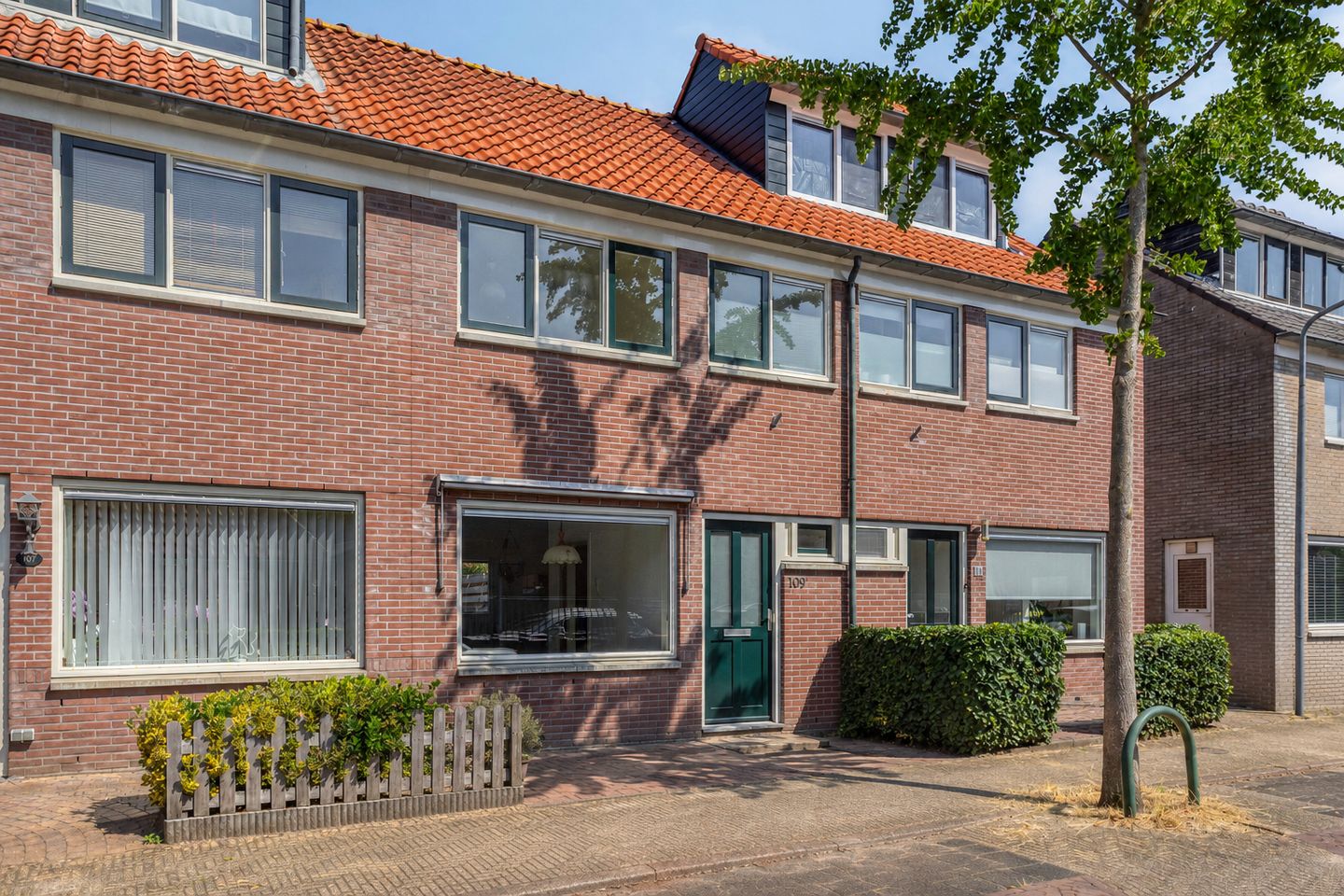 Photo 25 of Bakkerstraat 109