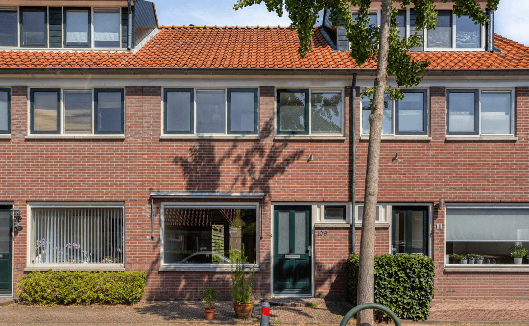 Photo 1 of Bakkerstraat 109