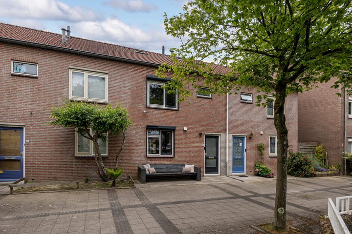Tussenwoning te koop: Overnes 59, Amersfoort